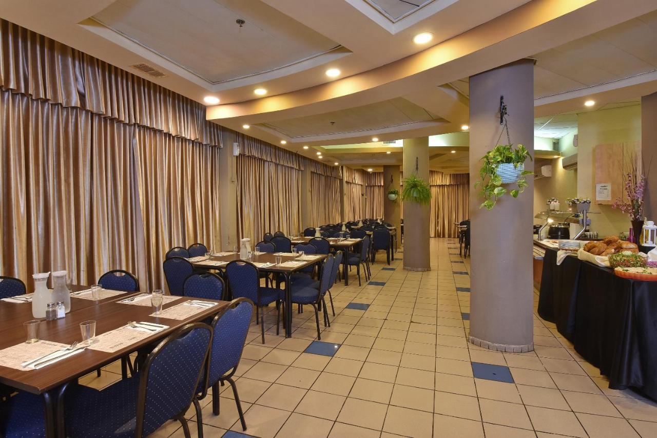 Pearl Of The Valley Hotel Kfar Tavor Exterior photo